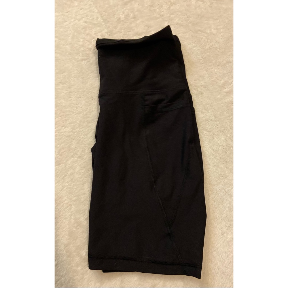 Womens Old Navy Active Bike Short